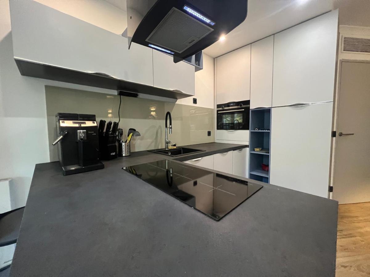 Appartement T2 / La Defense Courbevoie Exterior photo